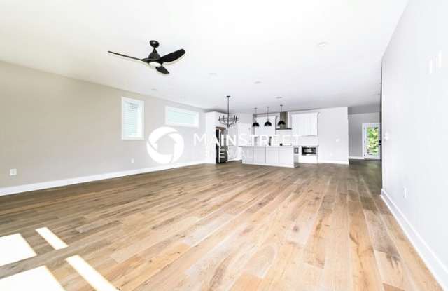 707 28th Avenue North Gallery 2