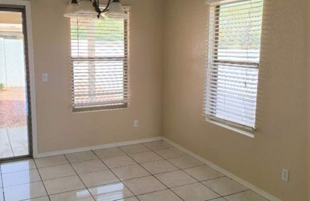 7934 W. Mission Ln. Gallery 4