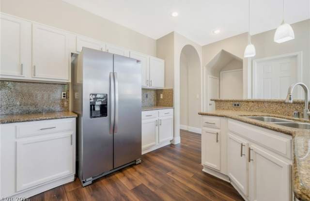 3120 Whispering Canyon Court Gallery 3