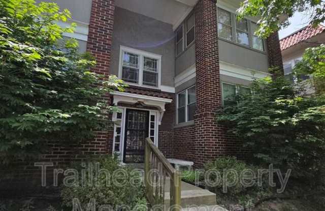 1807 W 41st St photos photos
