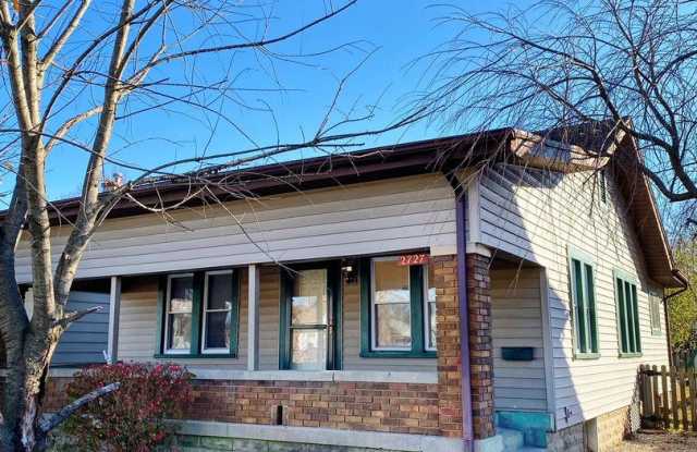 2 Bedroom 1 Bath Home Gallery 3