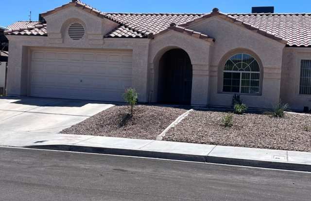 Single-Story, Three Bedroom, Two Full-Bathroom Home. Gallery 1