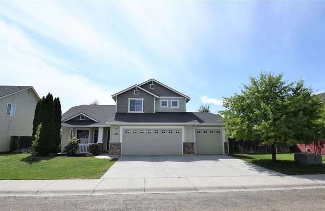 3341 N Maplestone | 3 Car Garage Home! photos photos