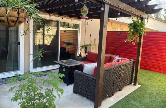 349 W Pebble Beach Ln Gallery 2