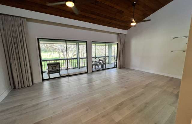 Great updated 2/2  in Grenelefe photos photos