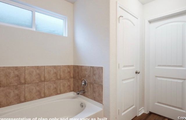 12927 Whisper Crossing Gallery 4