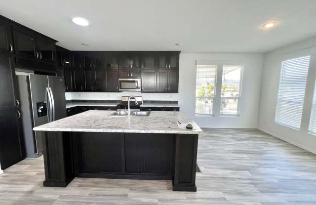 500 Rancheros Drive photos photos