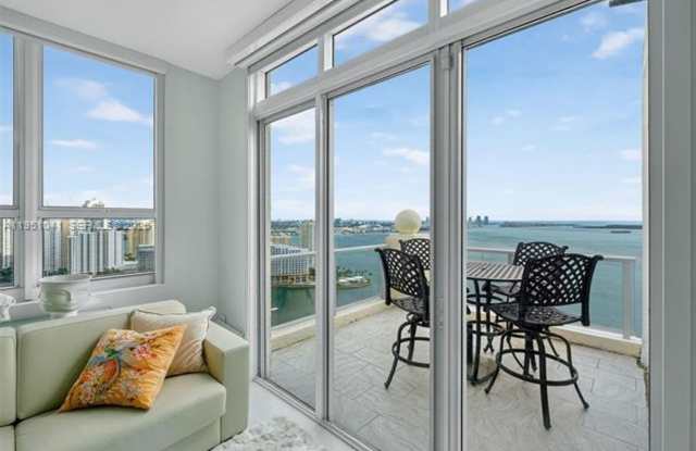 1155 Brickell Bay Dr cu-PH210, Miami, FL 33131 Gallery 3