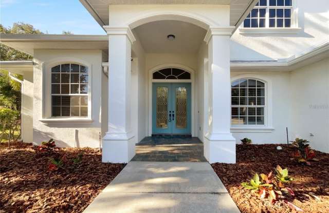 10216 WOODBORNE Place Gallery 2