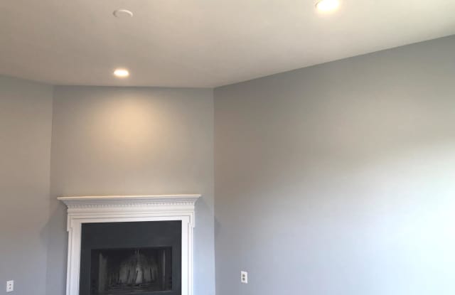3020 MCMASTER COURT Gallery 2