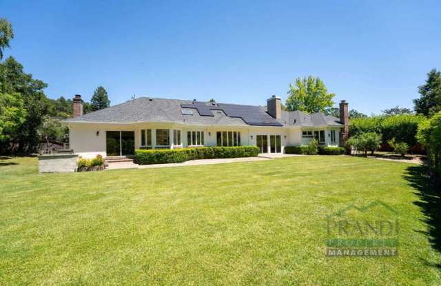 121 Laurel Grove Ave photos photos