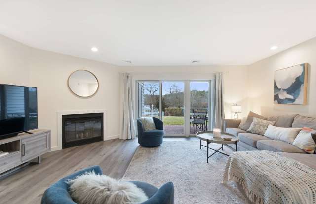 34 Montauk Highway Gallery 3