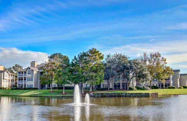 300 SANDIRON Circle unit: 334 photos photos