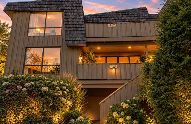 113 Ledgebrook Drive Gallery 1