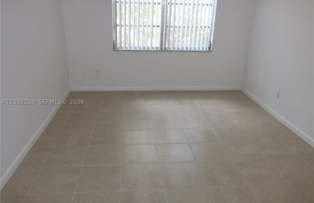7800 Camino Real Gallery 2