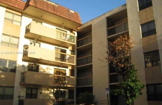 1121 SW 122 AV photos photos