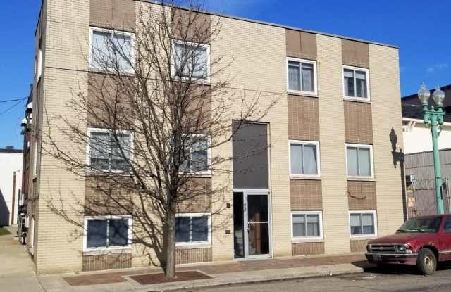 417 Mckinley Ave Sw - 417 Mckinley Avenue Southwest, Canton, OH 44702