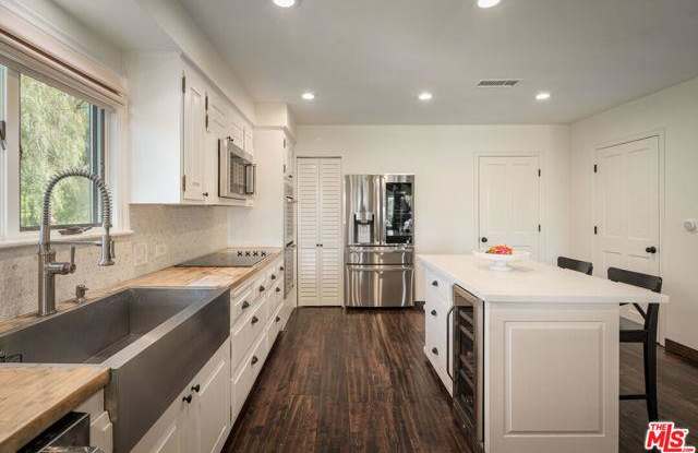 4713 Bedel Street - 4713 Bedel Street, Los Angeles, CA 91364