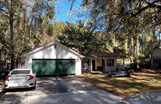 1667 Folkstone Road photos photos