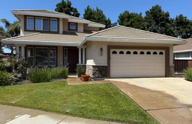 Spacious 3 bed 2.5 bath in Discovery Bay gated community! photos photos