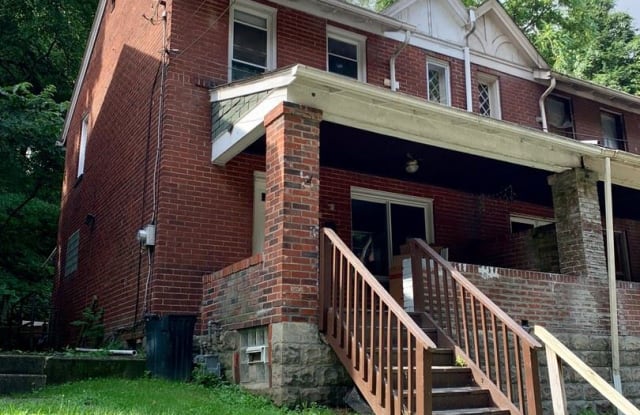 713 Maytide St - 713 Maytide Street, Pittsburgh, PA 15227