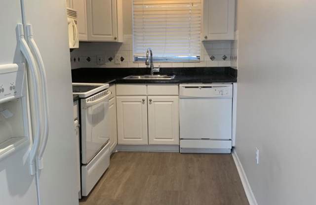 361 41st Avenue North - 1 Gallery 3