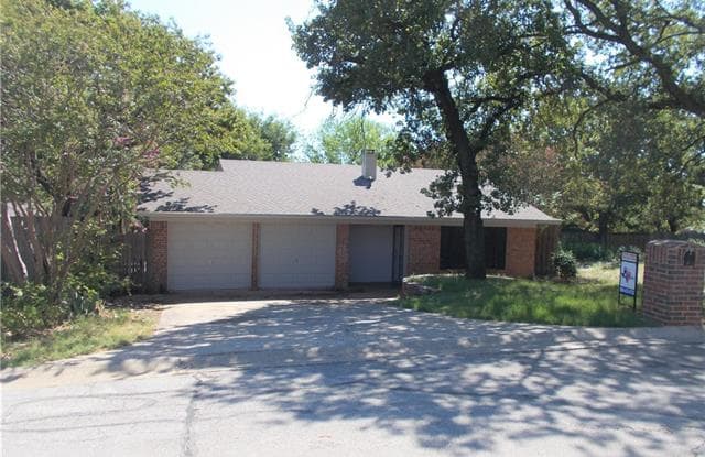 1000 Autumn Oak Drive - 1000 Autumn Oak Drive, Denton, TX 76209
