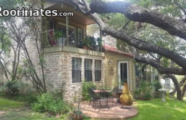 113 Oakbluff Cv - 113 Oakbluff Cove, Lakeway, TX 78734