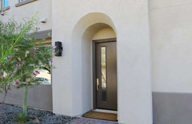 7428 E VIA DE LUNA Drive Gallery 2