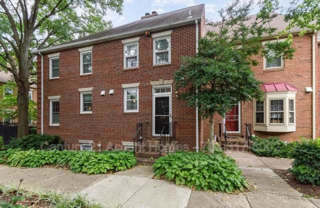449 Old Town Ct. - 449 Old Town Court, Alexandria, VA 22314