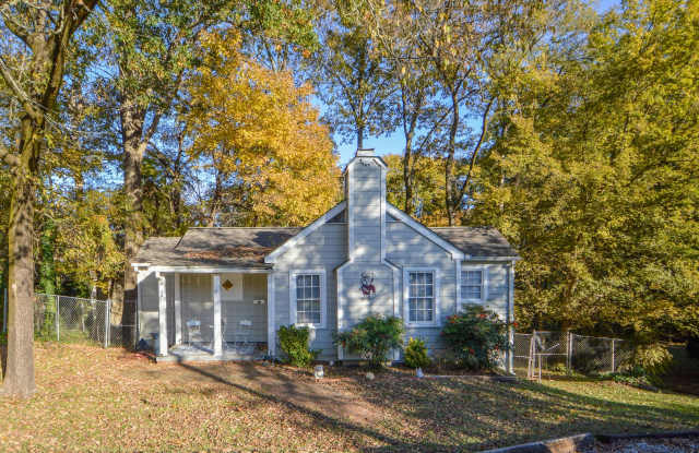 206 N Montgomery photos photos