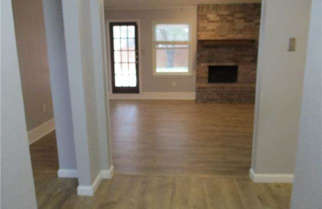 3803 Enamor Drive Gallery 2