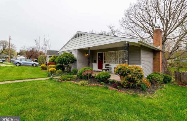 150 GREENMEADOW DRIVE Gallery 2
