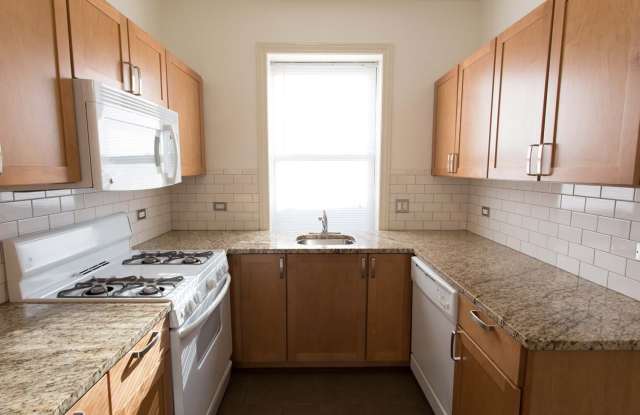 5401-5409 S. Cottage Grove Avenue Gallery 2