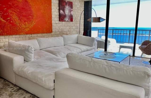 1581 Brickell Ave photos photos