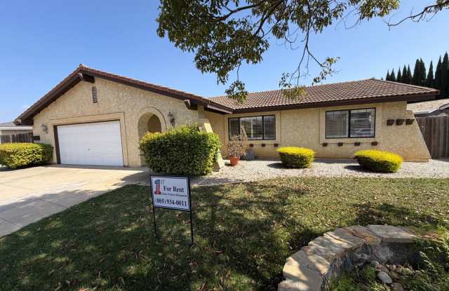 818 Harrison Drive -- 3 Bedroom, 2 Bathroom North-East Santa Maria Custom Home Gallery 1