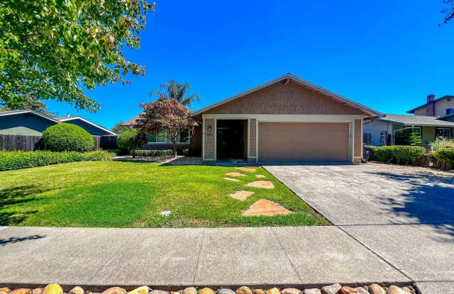Charming Three-bedroom North Napa Home - 4040 Tokay Drive, Napa, CA 94558