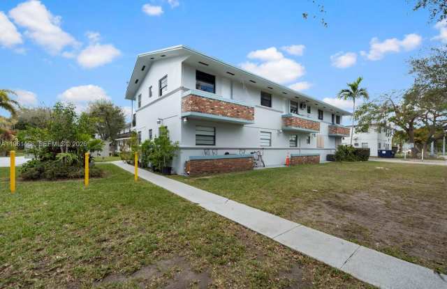 4444 SW 67th Ave photos photos
