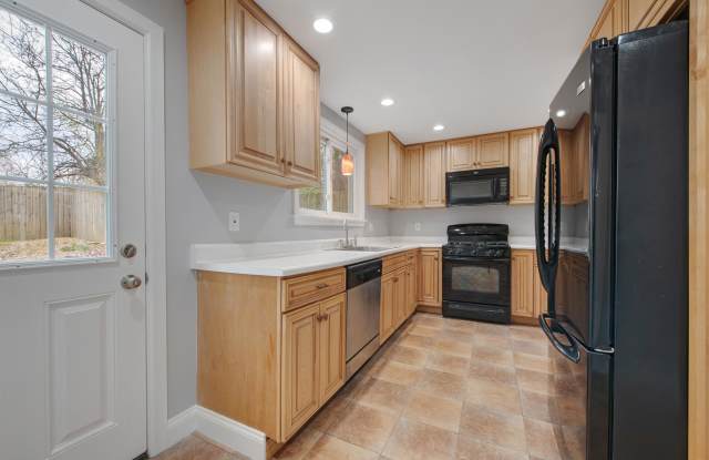 1805 Flagler Street - 1805 Flagler Street, McKeesport, PA 15132