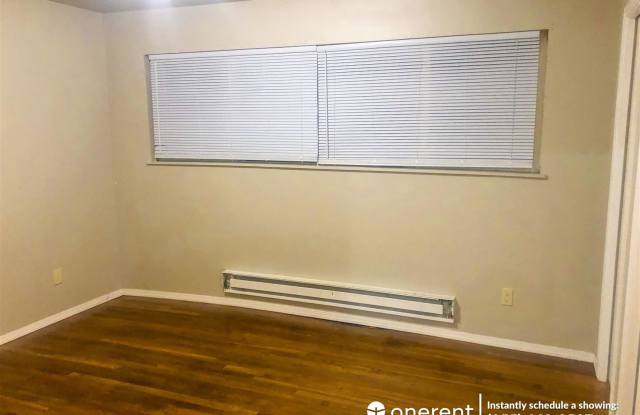 7310 Rainer Avenue South Unit 3 Gallery 4