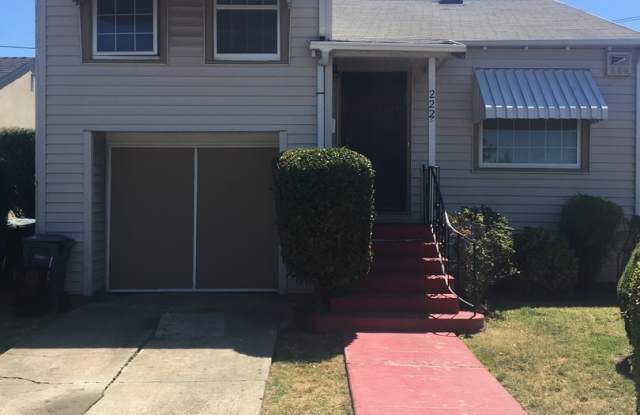 Wonderful 2 Bedroom 1 Bath Home Ready for Lease in Vallejo! - 222 14th Street, Vallejo, CA 94590