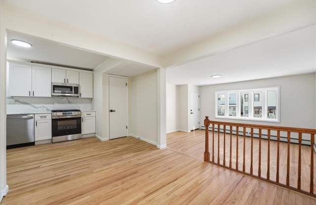 212 SEAVIEW AVE photos photos