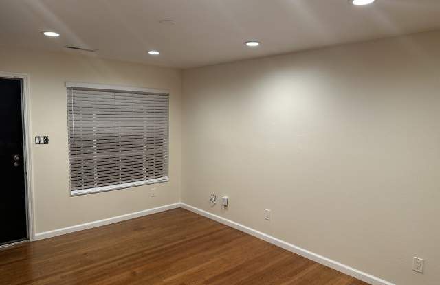 4025 Fullington Street photos photos