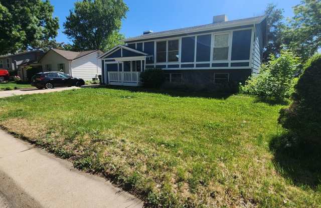 Available Now. 4 Bedroom Home in Broomfield - 1524 Dexter Street, Broomfield, CO 80020 Available Now. 4 Bedroom Home in Broomfield - 1524 Dexter Street, Broomfield, CO 80020