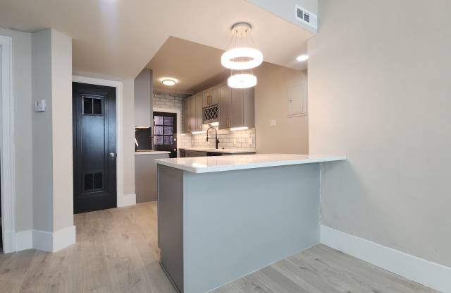 6639 Alamo Ave photos photos