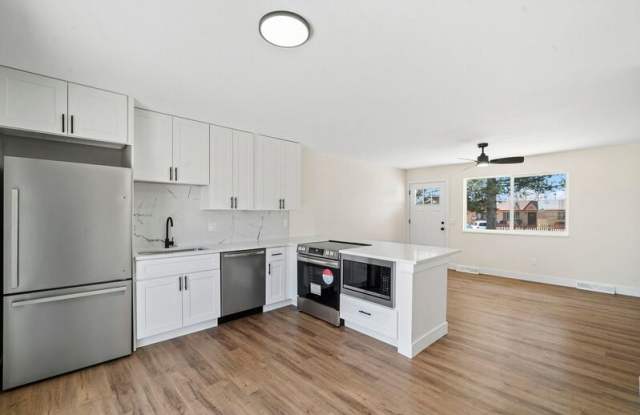 6364 Julian St Gallery 3