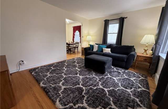 111 Arbordale Avenue Gallery 3