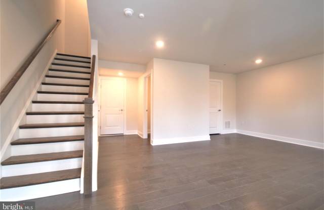 4856 STUMP RD Gallery 4