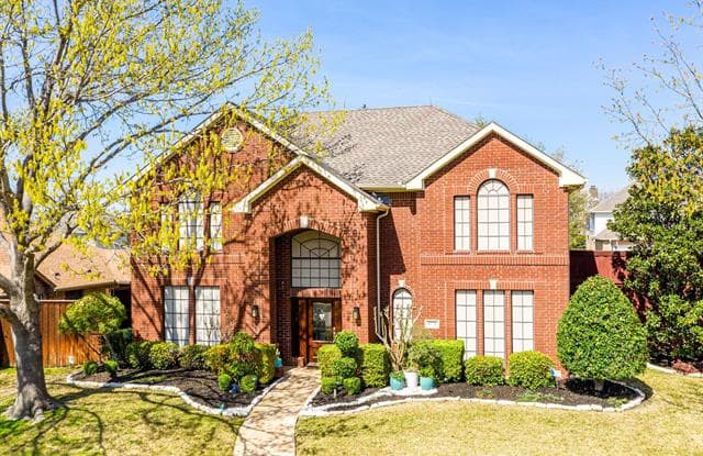 2713 Scarborough Lane - 2713 Scarborough Lane, Carrollton, TX 75006