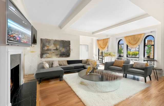 210 East 68th Street - 210 East 68th Street, New York City, NY 10065